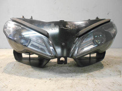 Framsidan på Strålkastare från en Ducati 848 -2013 motorcykel.