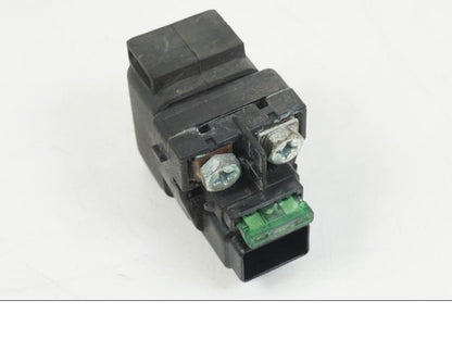 Extrabild2 på Startrelä från en Suzuki GSX-R 750 -2001 motorcykel.