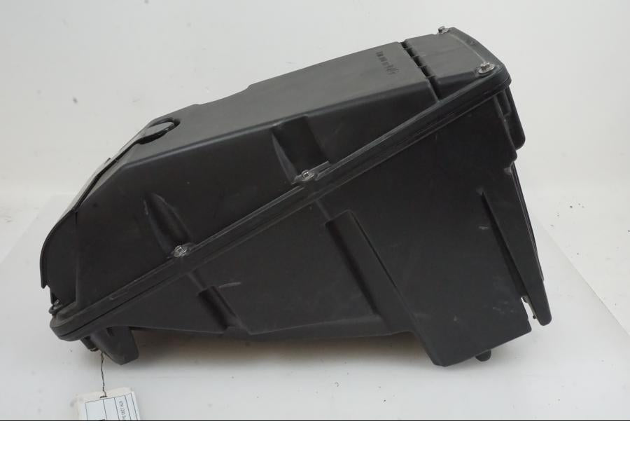 Baksidan på Luftburk från en KTM 1290 Super Duke -2019 motorcykel.