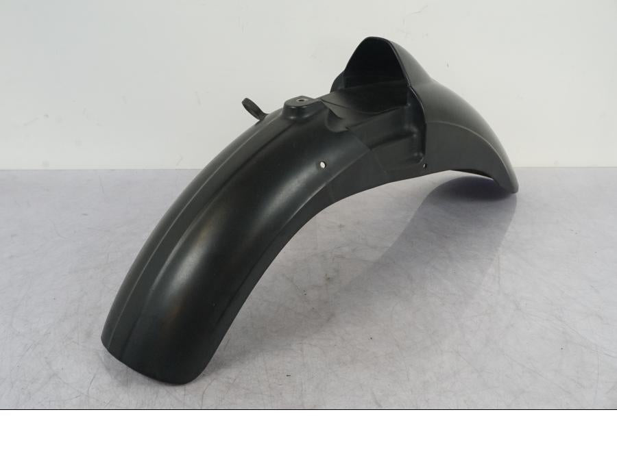 Snett uppifrån på Framskärm från en BMW R 1100 GS -1998 motorcykel.