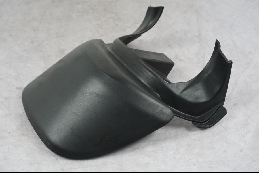 Höger sida på Bensintankskåpa från en Ducati Multistrada V4 -2024 motorcykel.