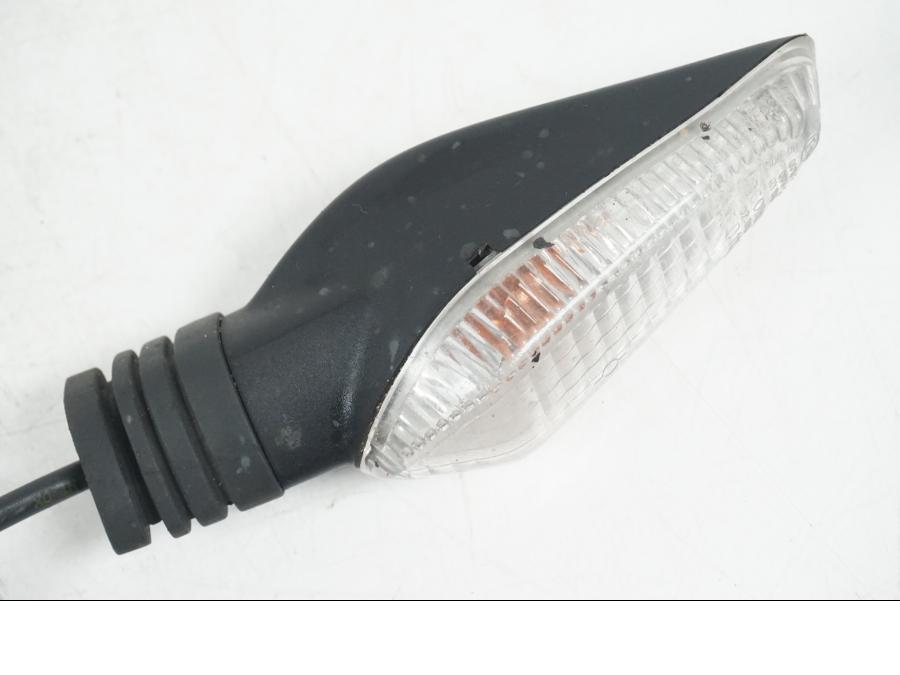 Baksidan på Blinkers från en Ducati Hyperstrada -2013 motorcykel.