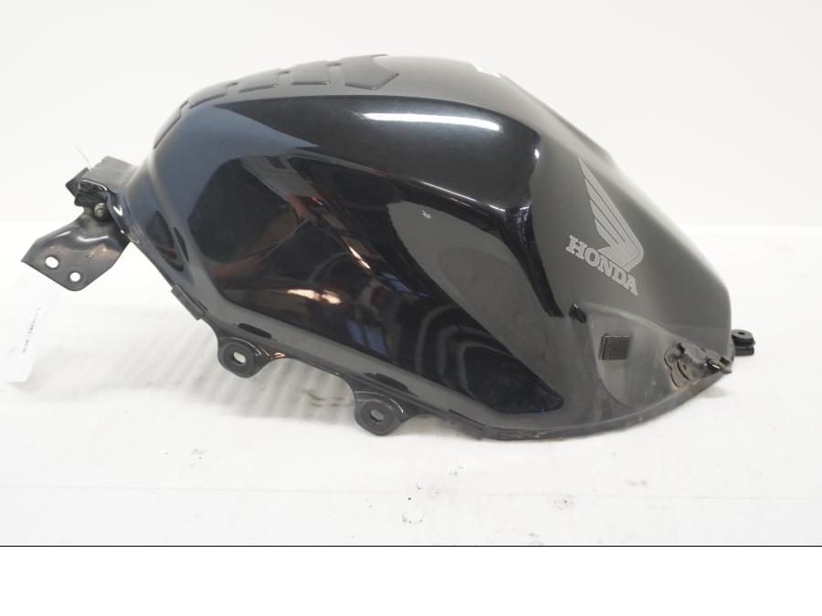 Baksidan på Bensintank från en Honda CBR 500 R -2013 motorcykel.
