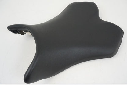 Framsidan på Sadel från en Yamaha YZF 1000 R1 -2007 motorcykel.