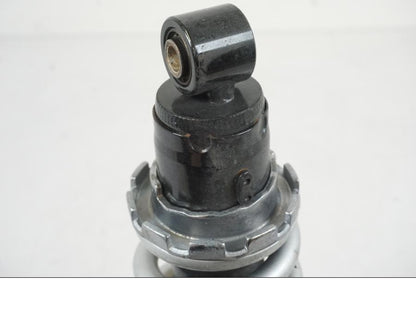 Extrabild1 på Stötdämpare från en Yamaha MT-07 -2019 motorcykel.