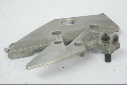 Extrabild1 på Fotpinnefäste från en Honda CB 500 X -2015 motorcykel.