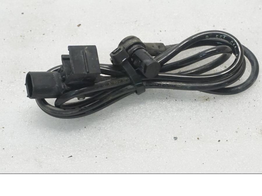 Framsidan på ABS givare från en BMW R 1200 GSA -2017 motorcykel.