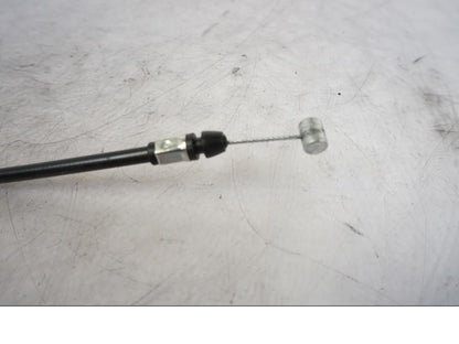 Höger sida på Sadellåsmekanism från en KTM 1290 Super Duke R -2023 motorcykel.