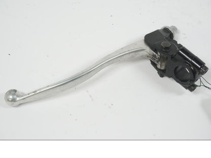 Baksidan på Kopplingsgrepp från en Triumph TT 600 -2001 motorcykel.