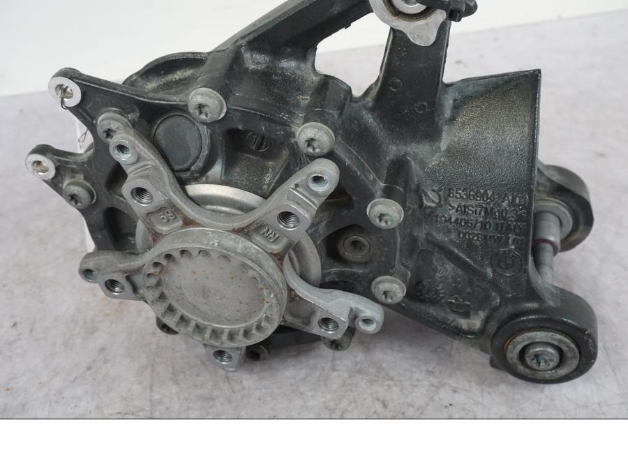 Extrabild3 på Slutväxel från en BMW K 1600 GTL -2015 motorcykel.