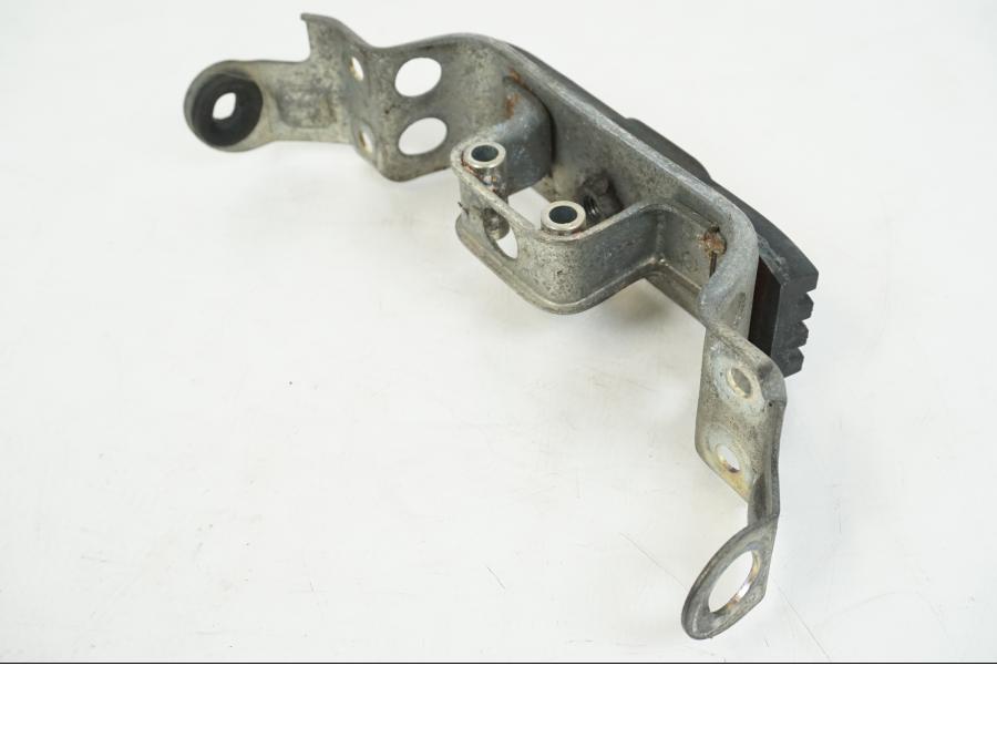 Snett uppifrån på Bensintankfäste från en Yamaha FZR 1000 -1990 motorcykel.