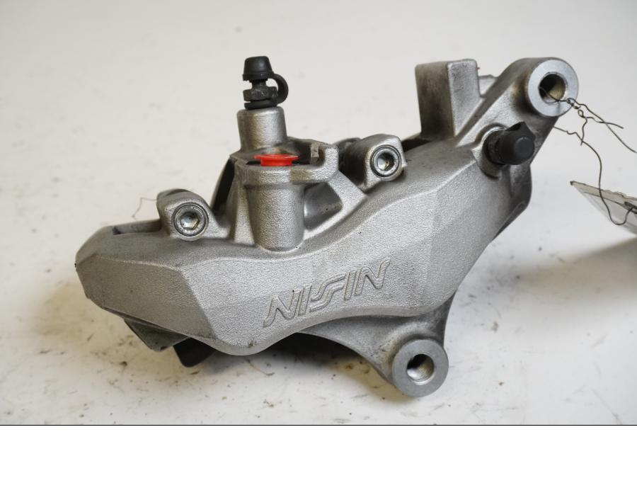 Framsidan på Bromsok från en Yamaha FJR 1300 -2007 motorcykel.