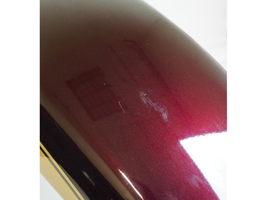 Vänster sida på Framskärm från en Kawasaki VN 1500 Classic Tourer -2000 motorcykel.