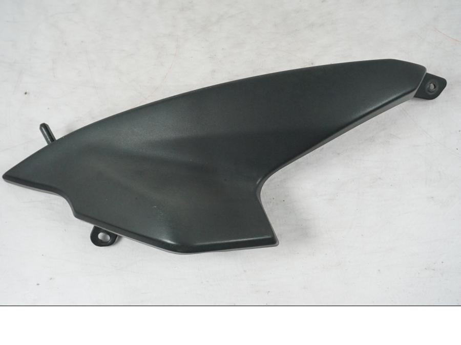 Framsidan på Sidopanel från en BMW R 1200 R -2007 motorcykel.