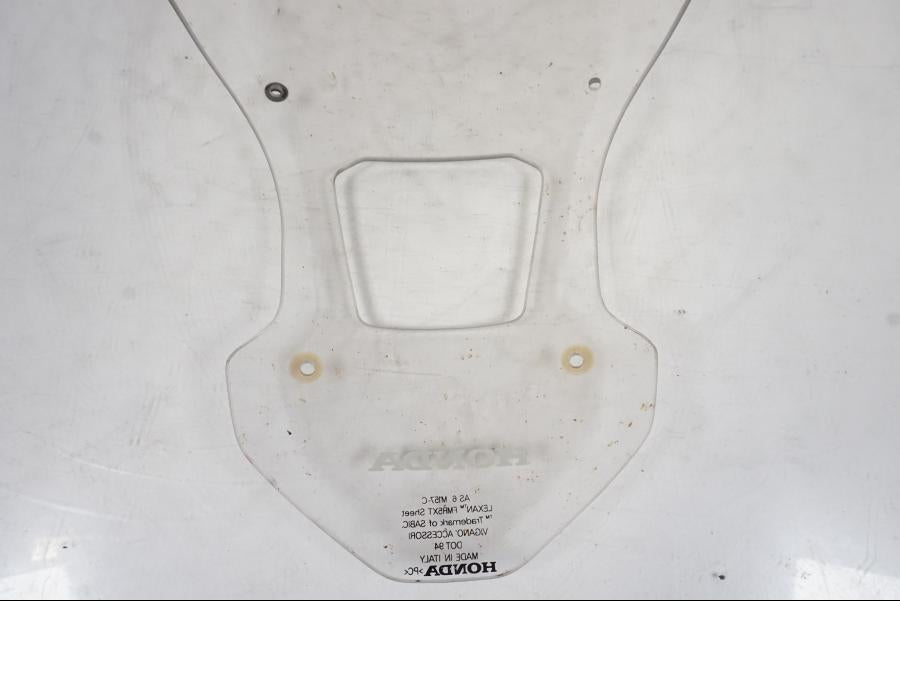 Höger sida på Vindruta från en Honda CRF 1000 Africa Twin -2016 motorcykel.