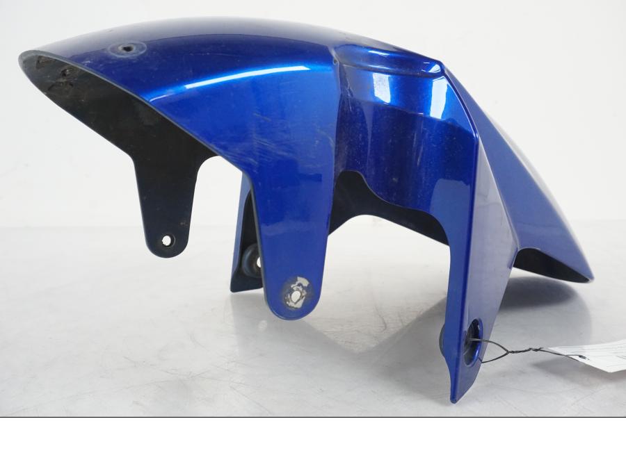 Vänster sida på Framskärm från en Suzuki SV 650 S -2005 motorcykel.