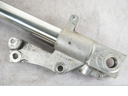 Extrabild4 på Gaffelben från en Suzuki GSX-R 750 -1992 motorcykel.