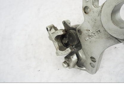 Snett nerifrån på Bromsok från en KTM 690 SMCR -2016 motorcykel.