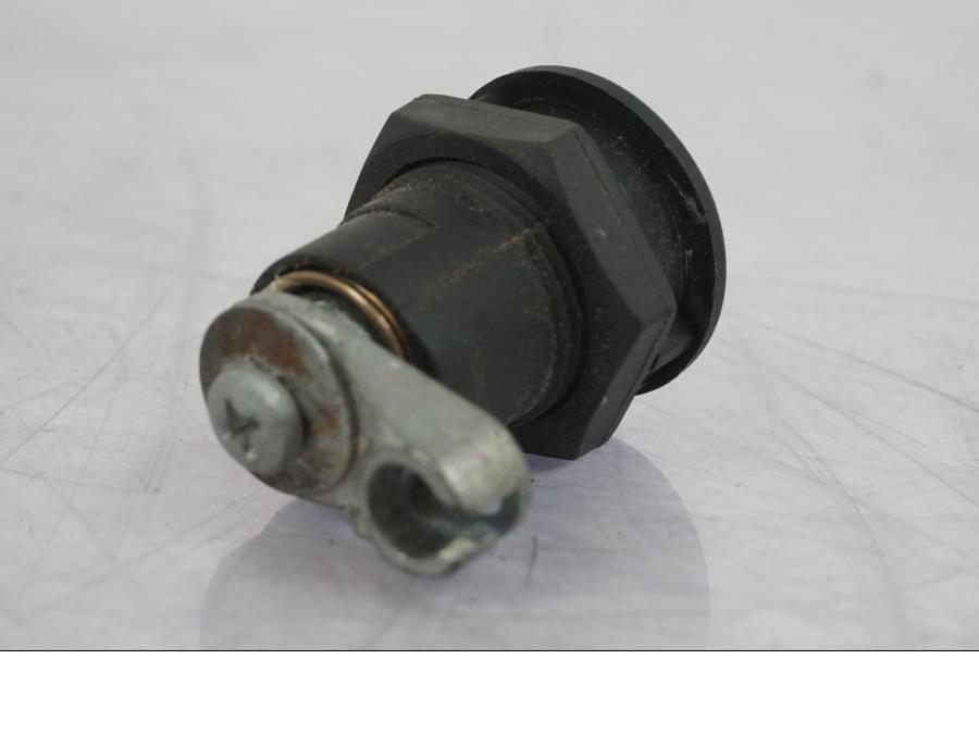 Höger sida på Låssats från en KTM 1290 Super Adventure R -2018 motorcykel.