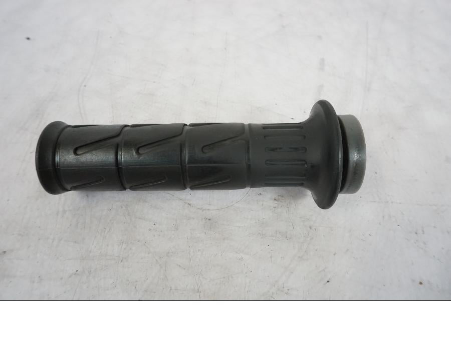 Baksidan på Gasreglage från en Kawasaki ER-6N -2008 motorcykel.