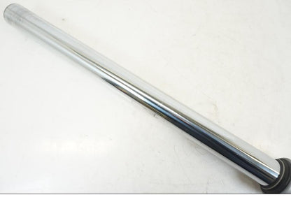 Snett nerifrån på Gaffelben från en BMW F 650 CS -2003 motorcykel.