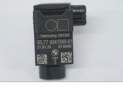 Snett nerifrån på Acceleration Sensor från en BMW R 1250 GS -2022 motorcykel.