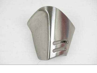 Baksidan på Värmeskydd från en Suzuki GSX-R 1000 -2008 motorcykel.