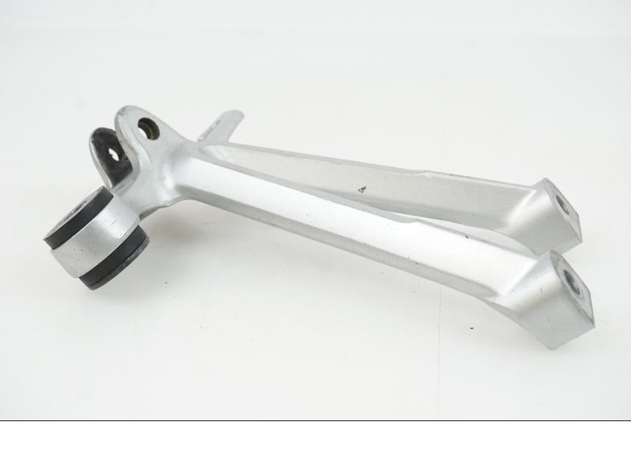 Höger sida på Fotpinnefäste från en Suzuki GSX-R 1000 -2007 motorcykel.