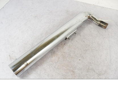 Baksidan på Ljuddämpare från en Kawasaki VN 1500 Mean Streak -2003 motorcykel.