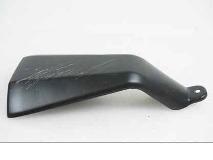 Baksidan på Värmeskydd från en H-D Pan America -2022 motorcykel.