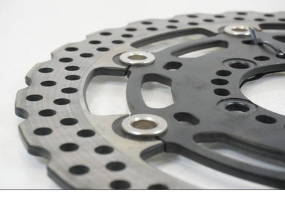 Extrabild1 på Bromsskiva från en Kawasaki ER-6F -2016 motorcykel.