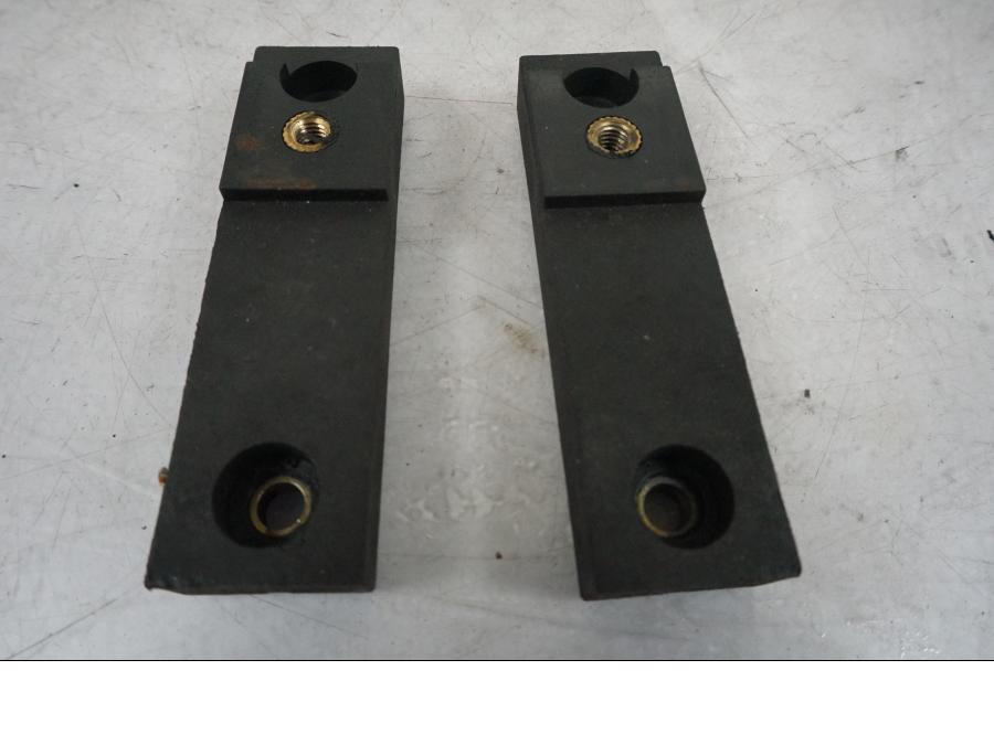 Framsidan på Sadelfäste från en BMW R 850 R -2004 motorcykel.