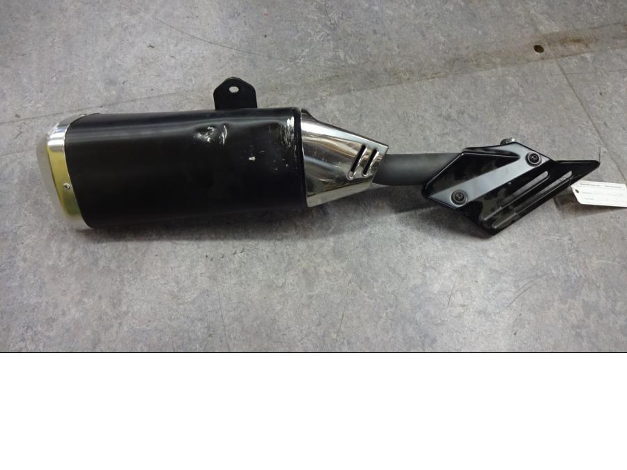 Framsidan på Ljuddämpare från en Suzuki GSX-R 1000 -2007 motorcykel.