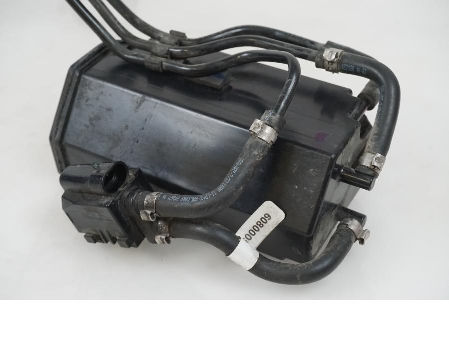 Baksidan på Solenoid från en H-D Adventure Pan America Special RA1250S -2021 motorcykel.