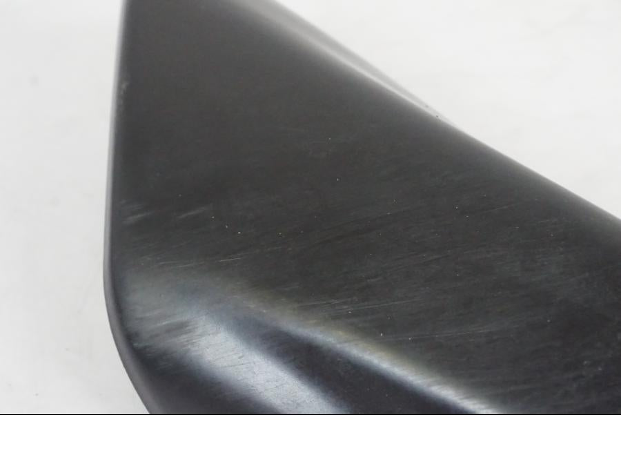 Vänster sida på Värmeskydd från en KTM 390 Adventure -2021 motorcykel.