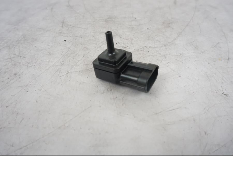 Framsidan på Mapsensor från en KTM 1290 Super Duke R -2021 motorcykel.