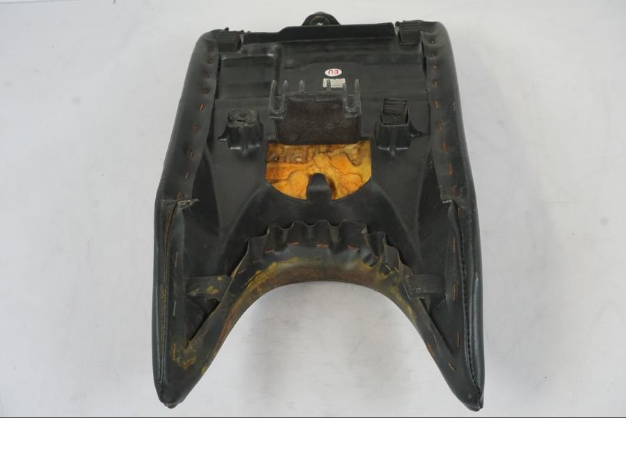 Extrabild2 på Sadel från en Honda CBR 125 R -2006 motorcykel.