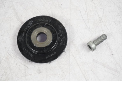 Snett nerifrån på Motordelar från en BMW R NineT -2017 motorcykel.