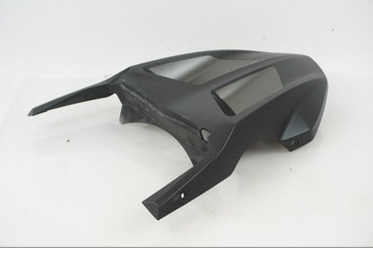 Vänster sida på Framskärm från en BMW F 800 GS -2017 motorcykel.