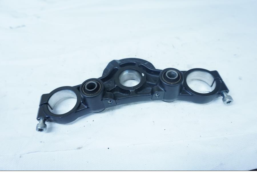 Höger sida på Gaffelkrona från en Kawasaki Ninja 650 -2018 motorcykel.