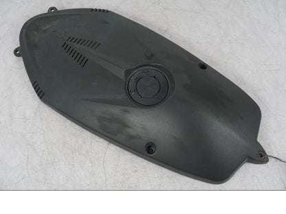 Framsidan på Generatorkåpa från en BMW R 1200 GS -2005 motorcykel.