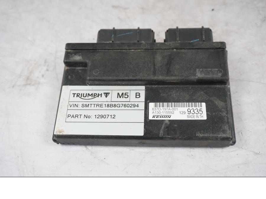 Framsidan på CDI / ECU från en Triumph Tiger Explorer -2016 motorcykel.