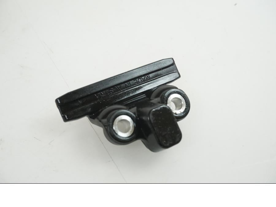 Baksidan på Kamkedja från en KTM 1290 Super Duke R -2021 motorcykel.