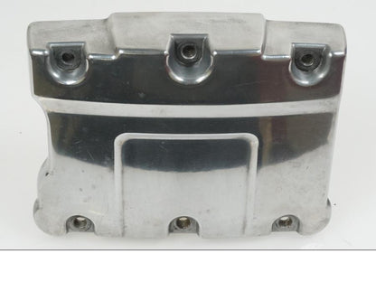 Snett uppifrån på Ventilkåpa från en H-D Softail -2008 motorcykel.