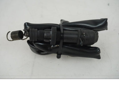 Baksidan på Bromsljuskontakt från en Honda CBR 1000 -2005 motorcykel.