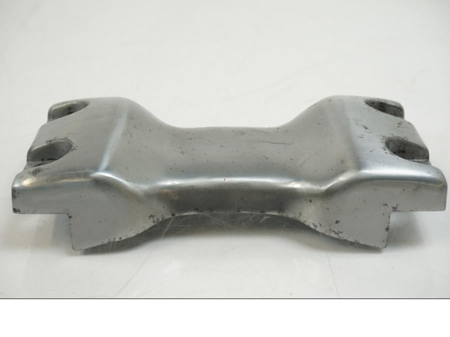 Baksidan på Framskärmens aluplatta från en Yamaha XV 1100 -1993 motorcykel.