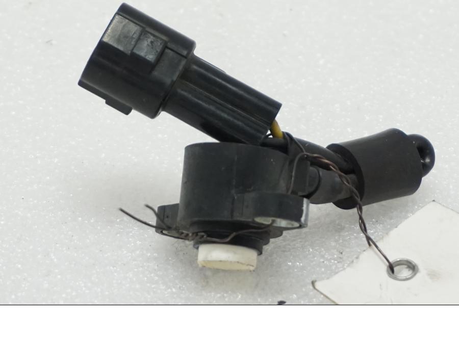 Framsidan på TPS från en Suzuki SV 1000 -2007 motorcykel.