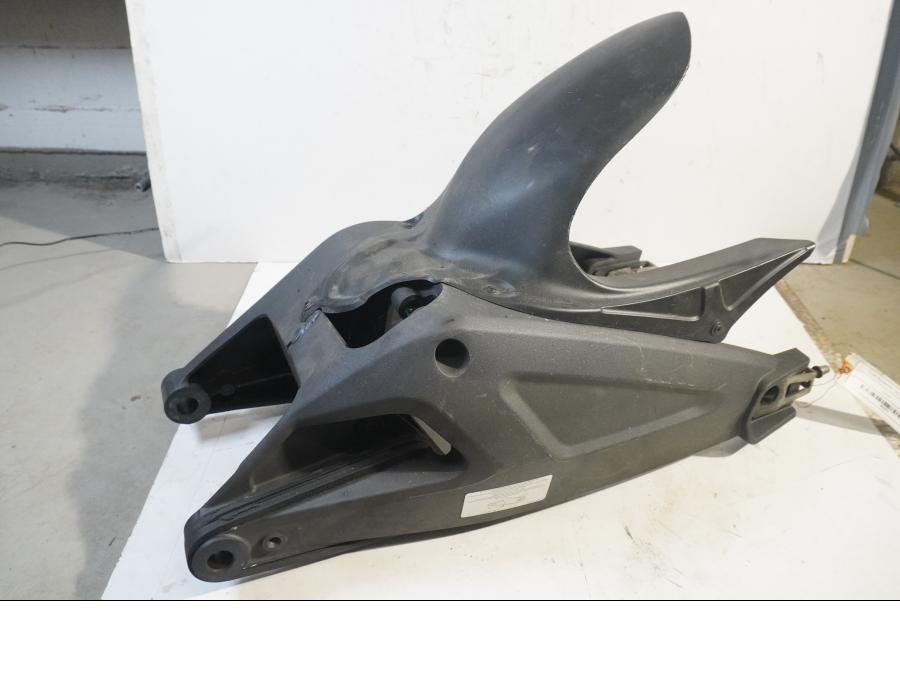 Framsidan på Sving från en Ducati Monster 696 -2008 motorcykel.