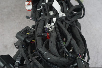 Höger sida på Kabelstam från en Ducati Multistrada V4 -2024 motorcykel.