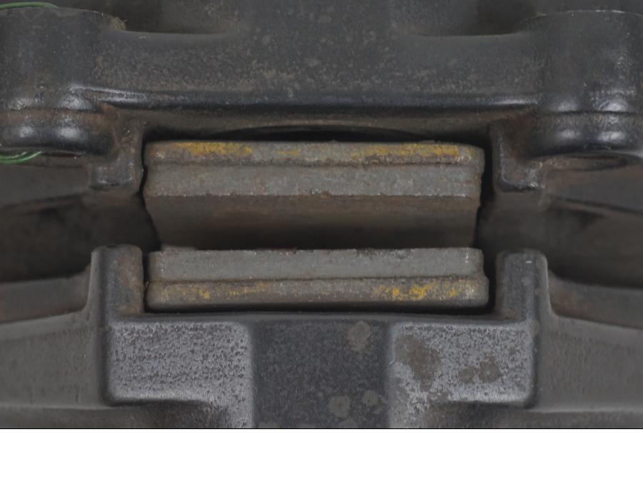 Extrabild2 på Bromsok från en Piaggio MP3 250 -2006 motorcykel.